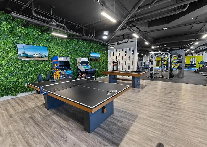 Landing Incredible 1Bd Game Room Clubhouse