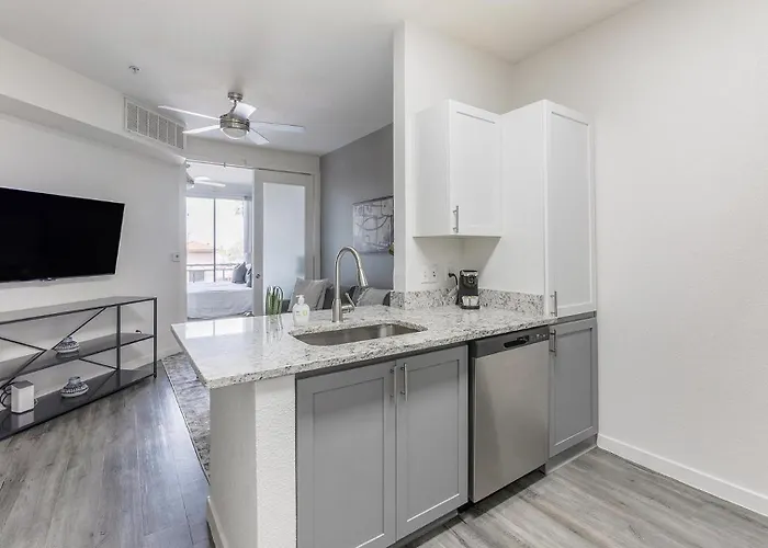 Landing Incredible 1Bd Game Room Clubhouse Apartment